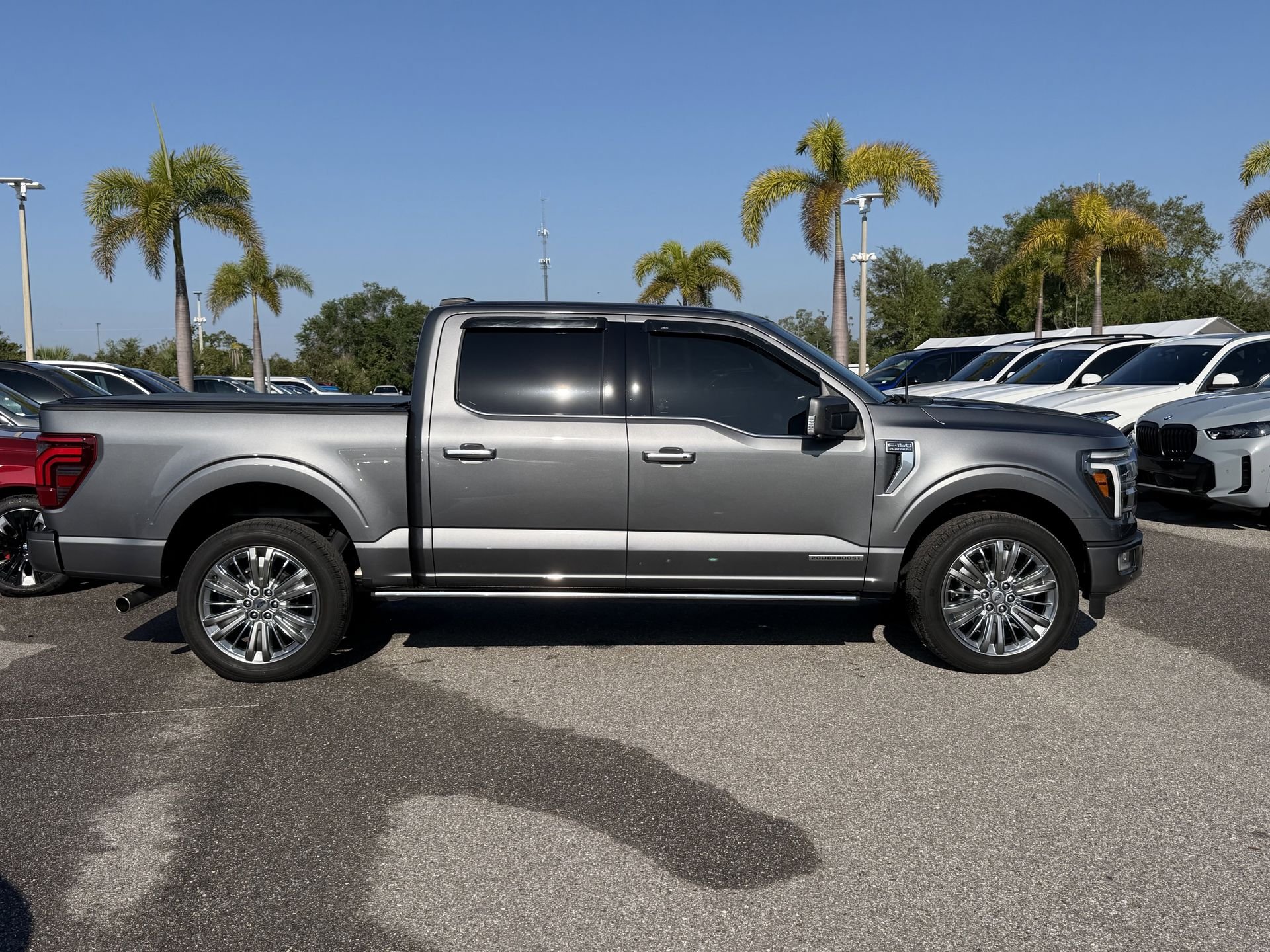 View vehicle photo 3