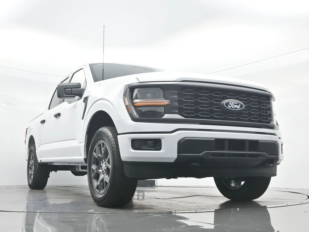 New 2026 Oxford White Ford STX® image 35