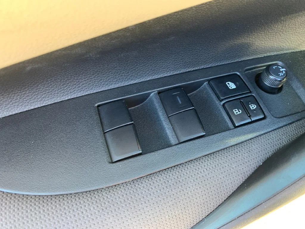 Used 2025  Toyota LE image 13
