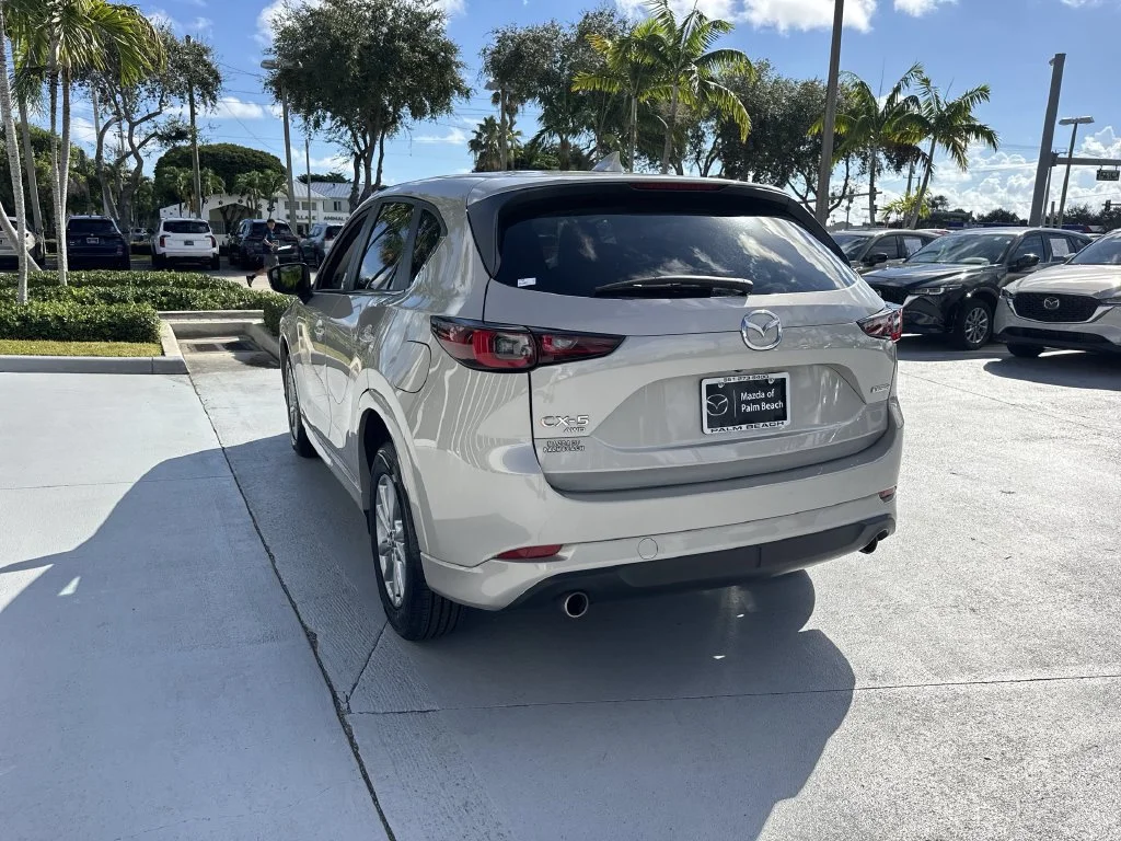 Used 2024 Quartz Metallic Mazda 2.5 S Preferred Package image 13