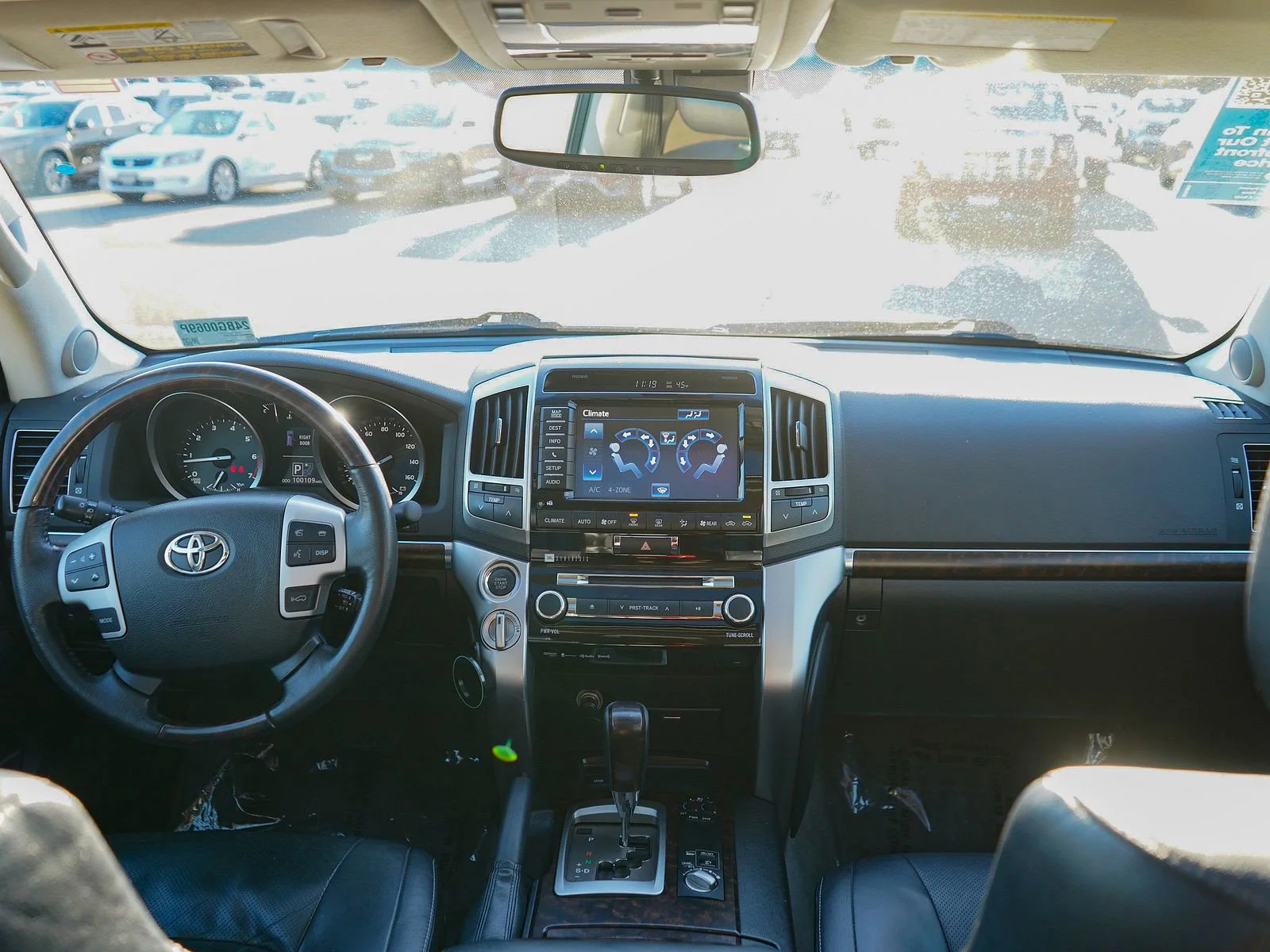 Used 2015 Classic Silver Metallic Toyota Base image 14
