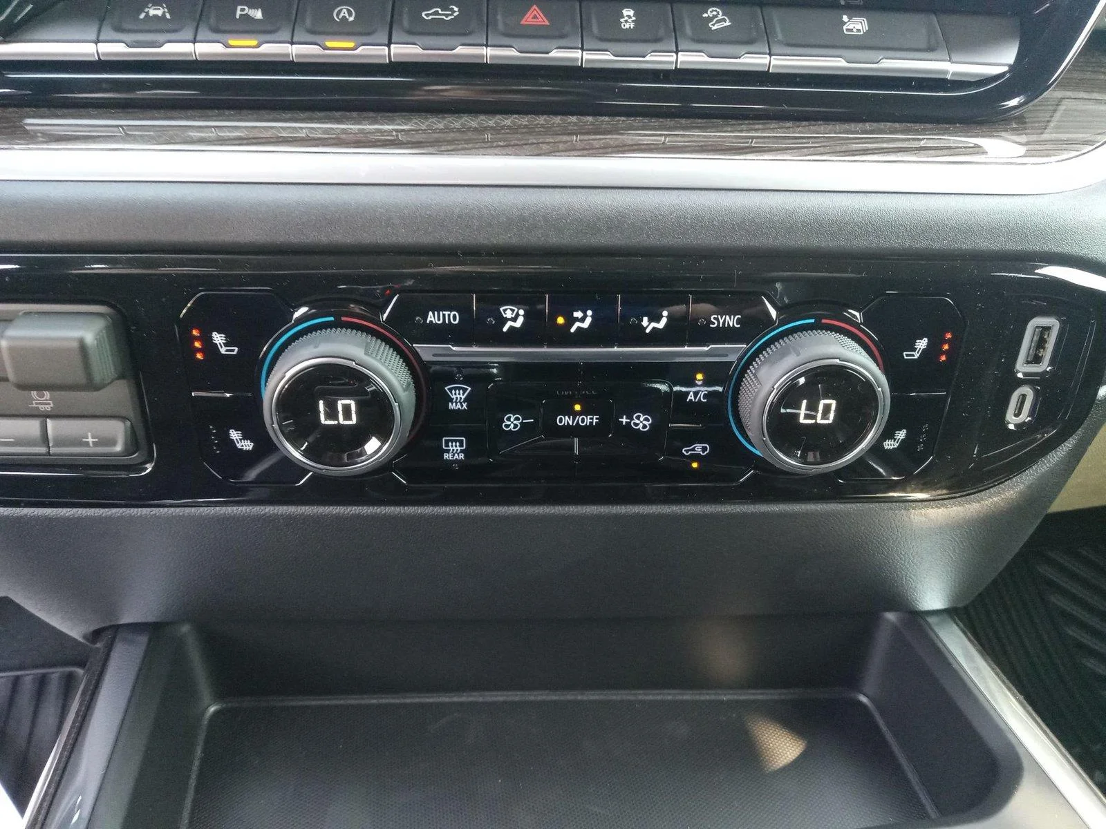 New 2026 Sterling Gray Metallic Chevrolet RST image 20