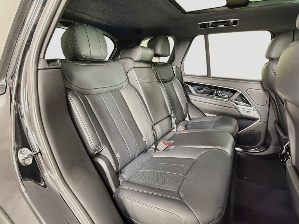 Certified Used 2025  Land Rover SE image 29