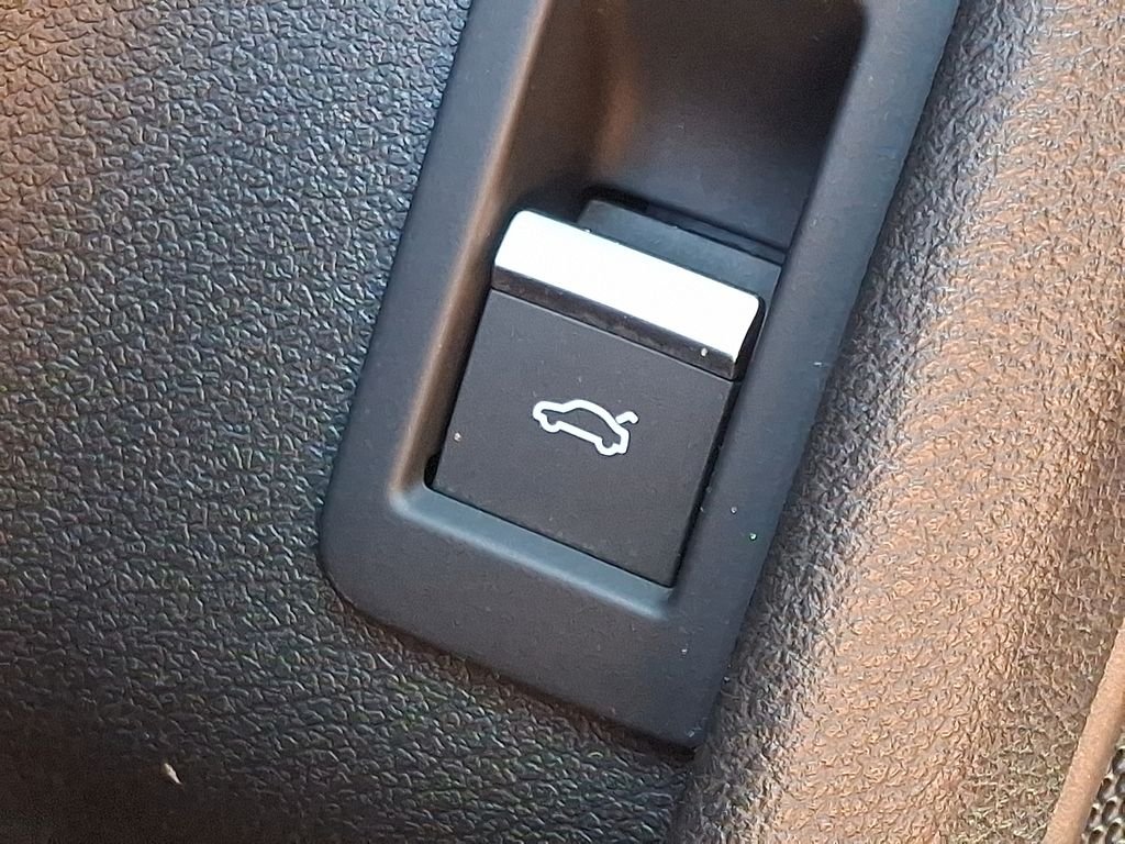 Used 2019 Black Audi 2.0T Premium Plus image 25