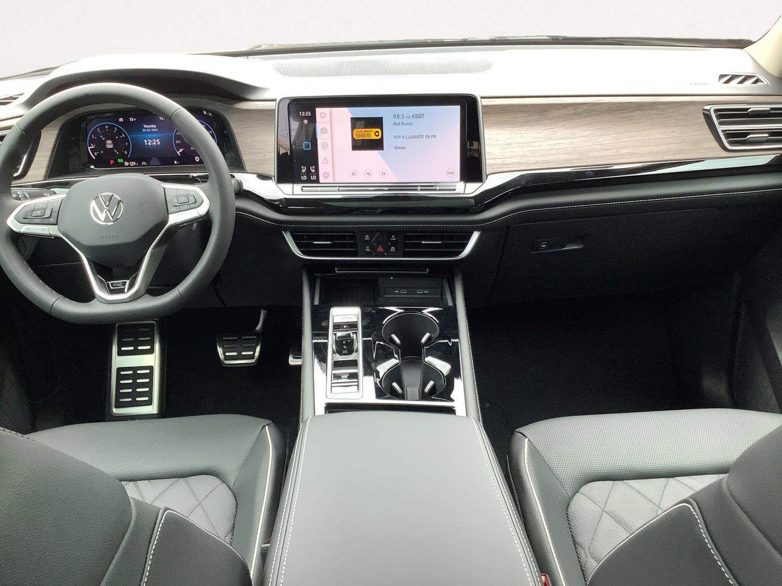 New 2026 Opal White Pearl Volkswagen 2.0T SEL Premium R-Line image 13