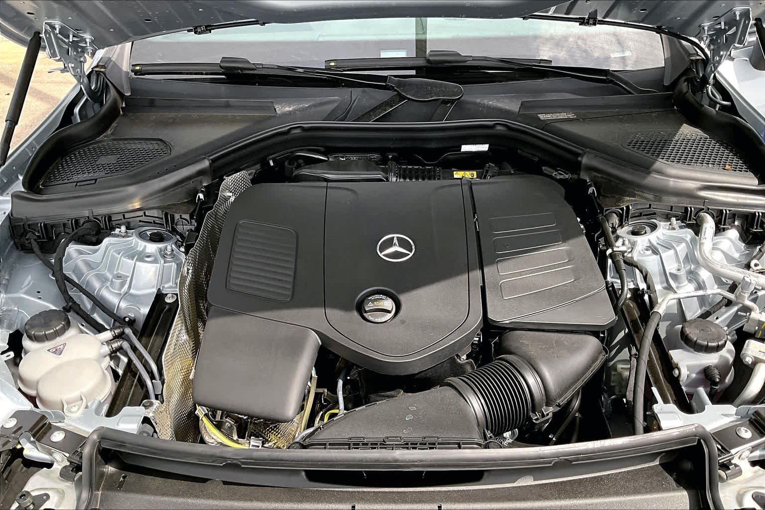 New 2026 Cirrus Silver Metallic Mercedes-Benz GLC 300 image 18