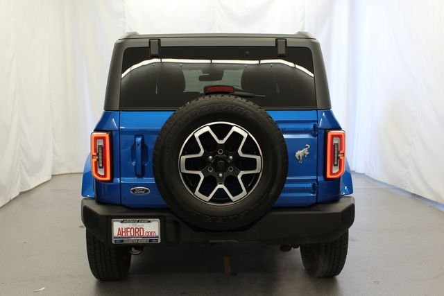 Used 2024 Blue Metallic Ford Outer Banks image 9