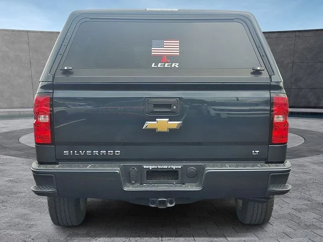 Used 2017 Gray Chevrolet LT image 3