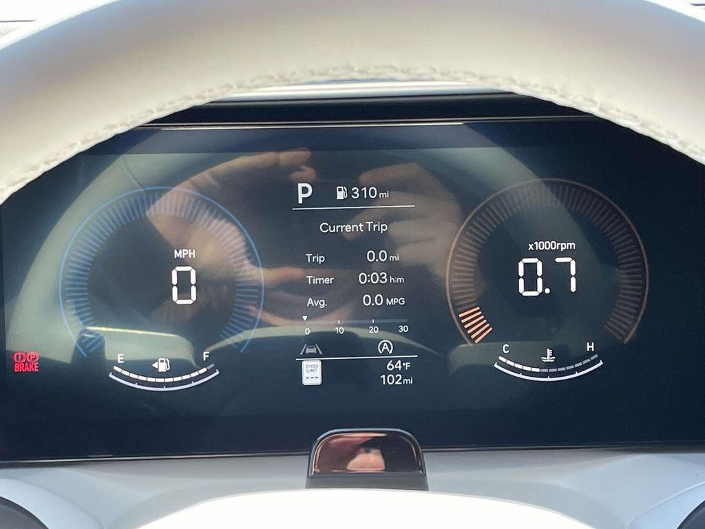 New 2026 White Hyundai SE FWD image 18