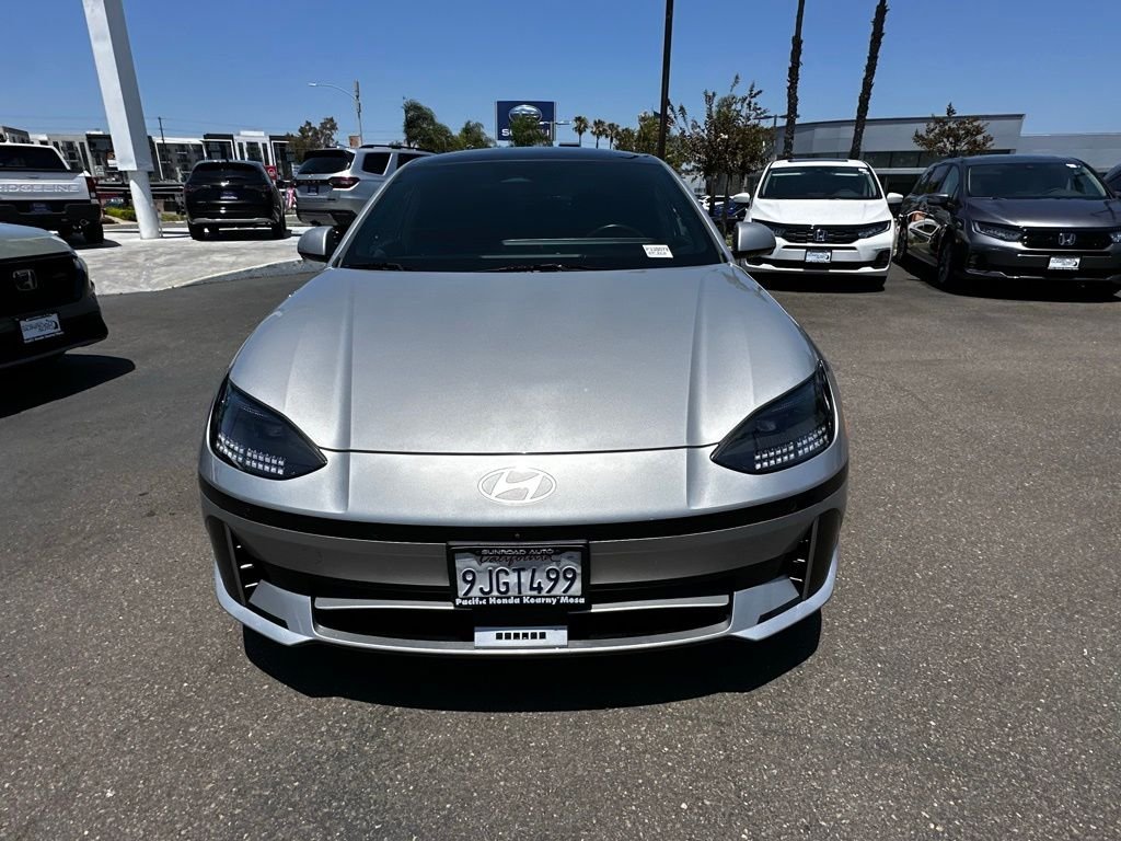 Used 2023 Silver Hyundai Limited image 3