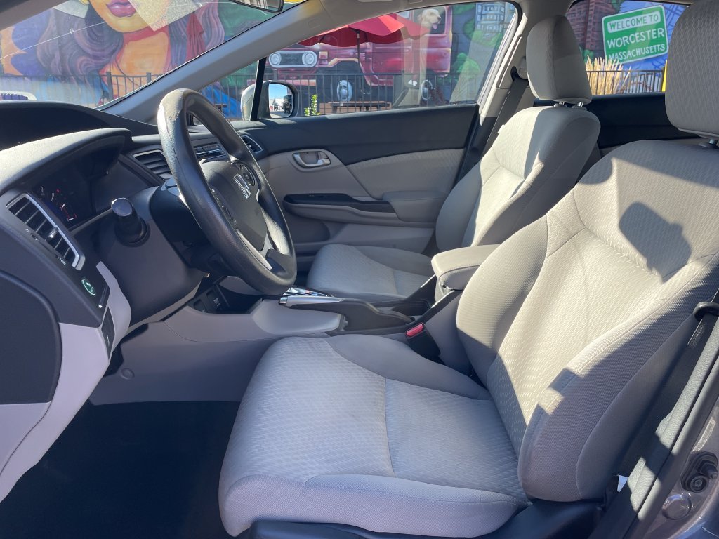 Used 2015 Gray Honda LX image 9