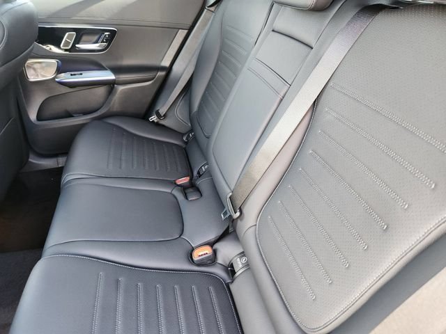 Certified Used 2026  Mercedes-Benz GLC 300 image 12