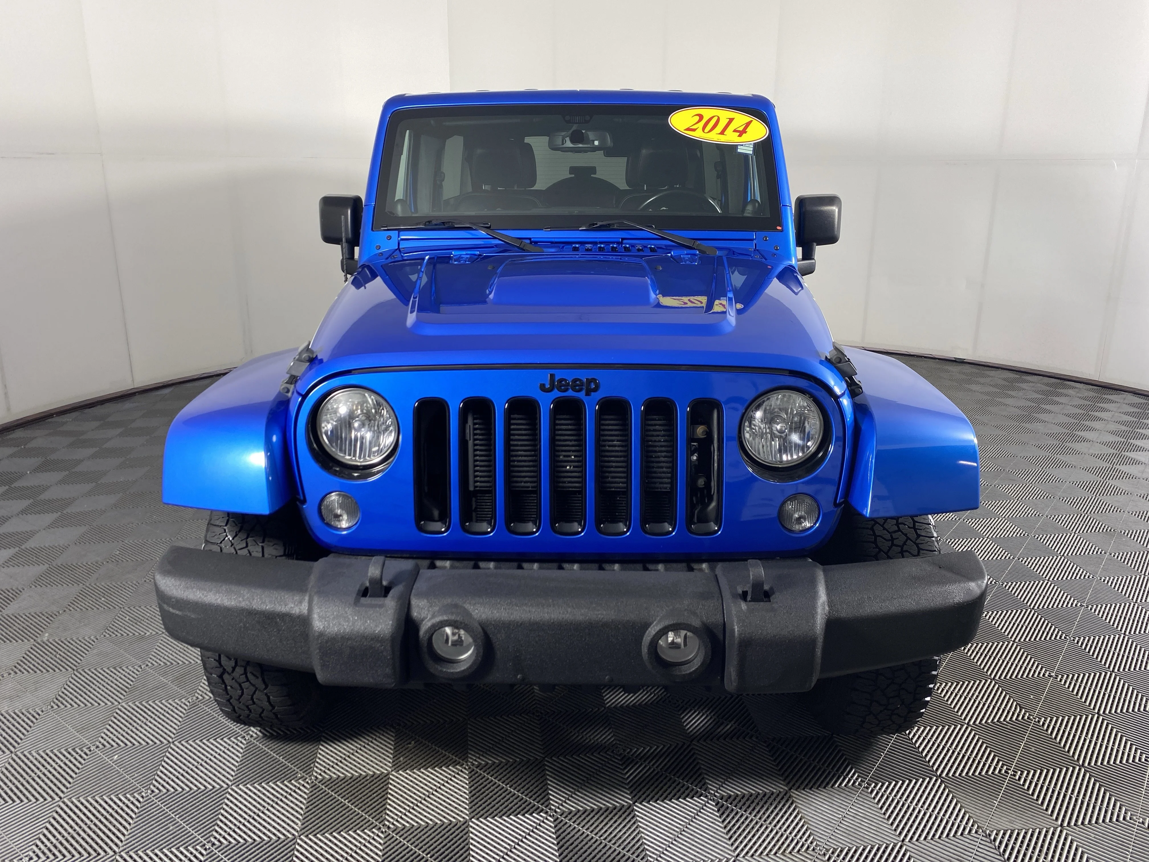 Used 2014 Hydro Blue Pearl Coat Jeep Polar Edition image 11