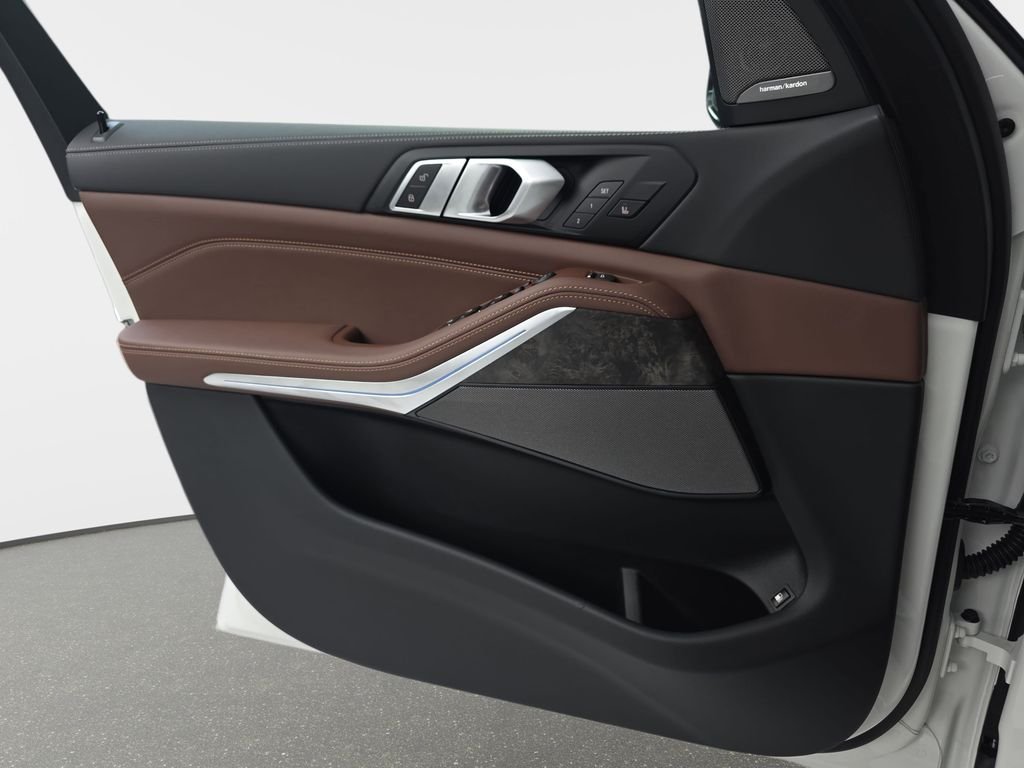 2026 BMW X5 50e - Photo 26
