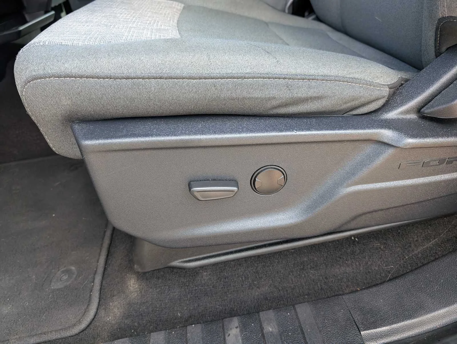 Certified Used 2023 Antimatter Blue Ford XLT image 36