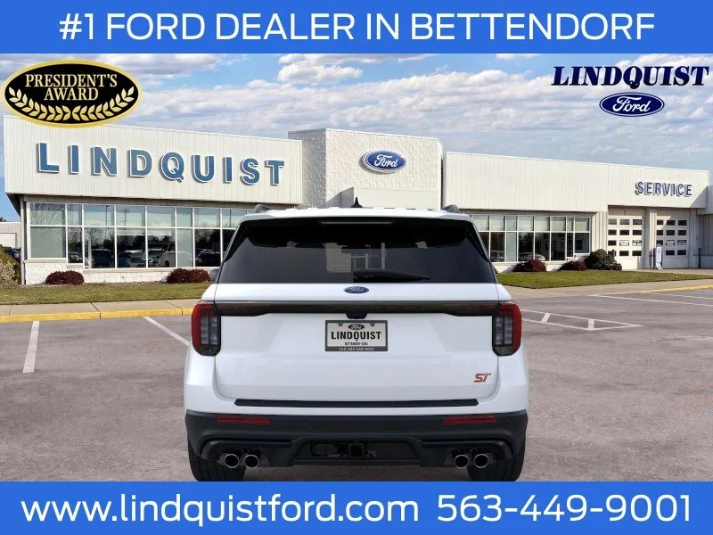 New 2026 Star White Metallic Tri-Coat Ford ST image 6