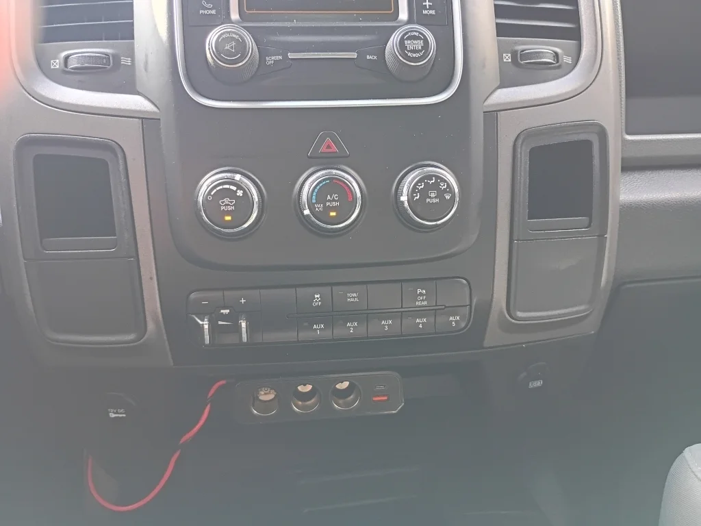 Used 2018 Bright White Clearcoat Ram Tradesman image 30