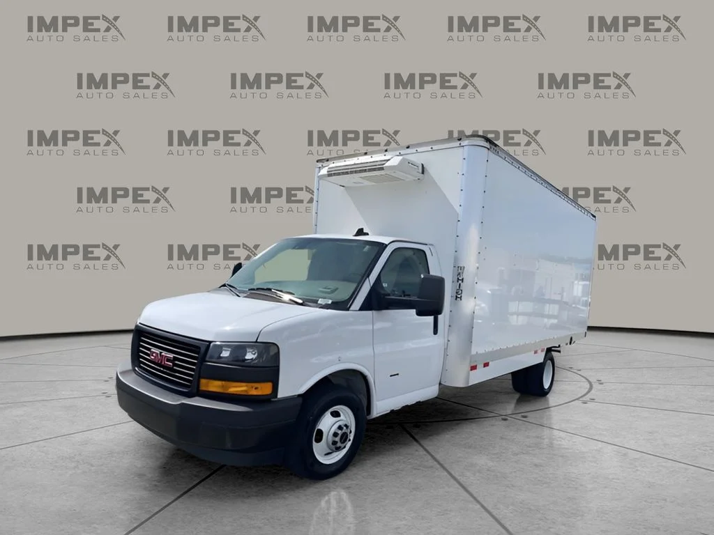 Used 2024 White GMC Work Van image 1