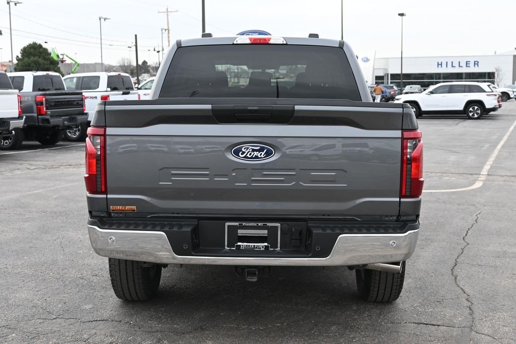 Used 2025 Gray Ford XLT image 10