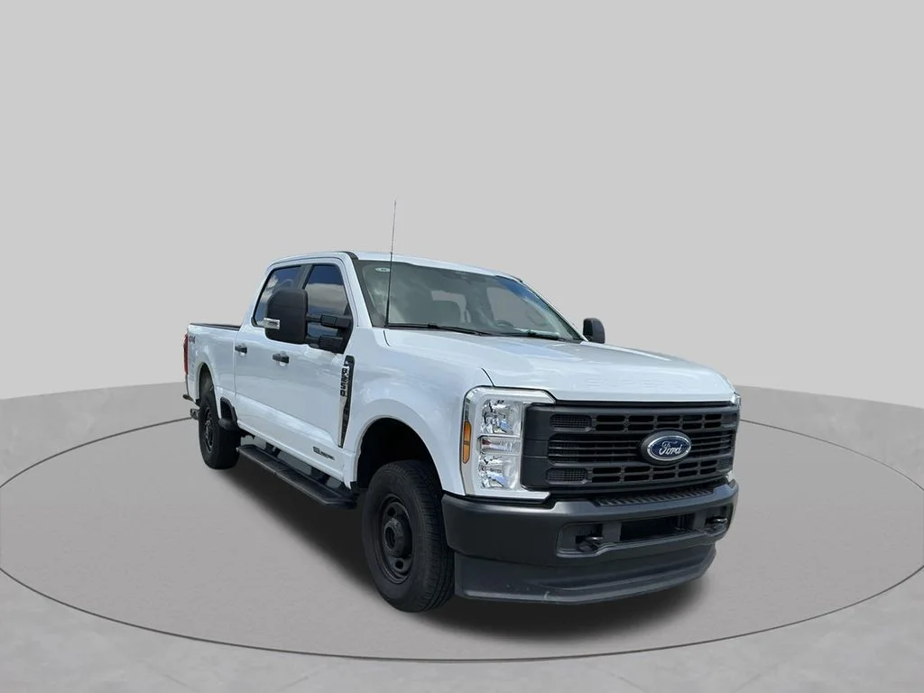 Used 2026 White Ford XL image 14