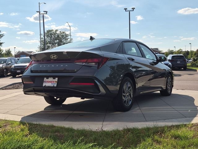 Certified Used 2024 Gray Hyundai SEL image 7