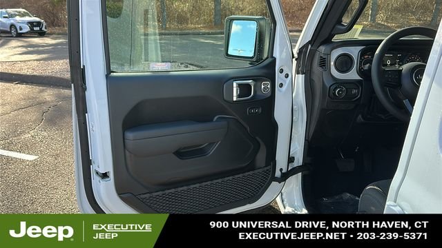 New 2026 Bright White Clear-Coat Exterior Paint Jeep Sport S image 8