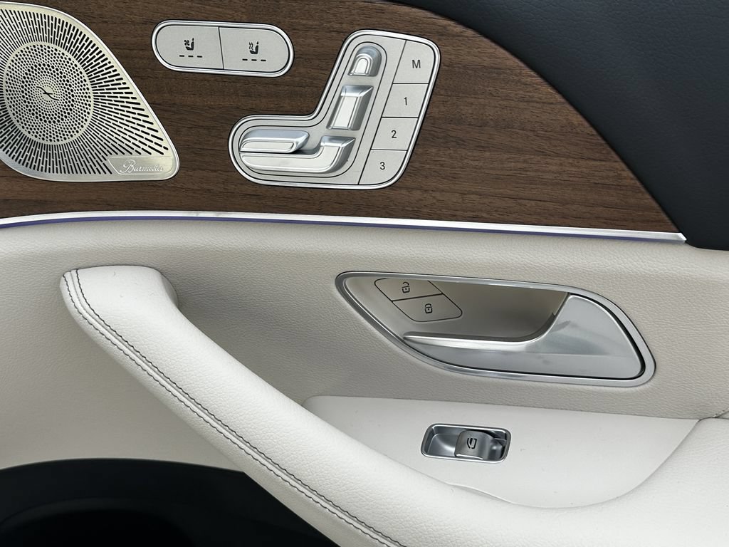 New 2026 Polar White Mercedes-Benz GLS 450 image 56