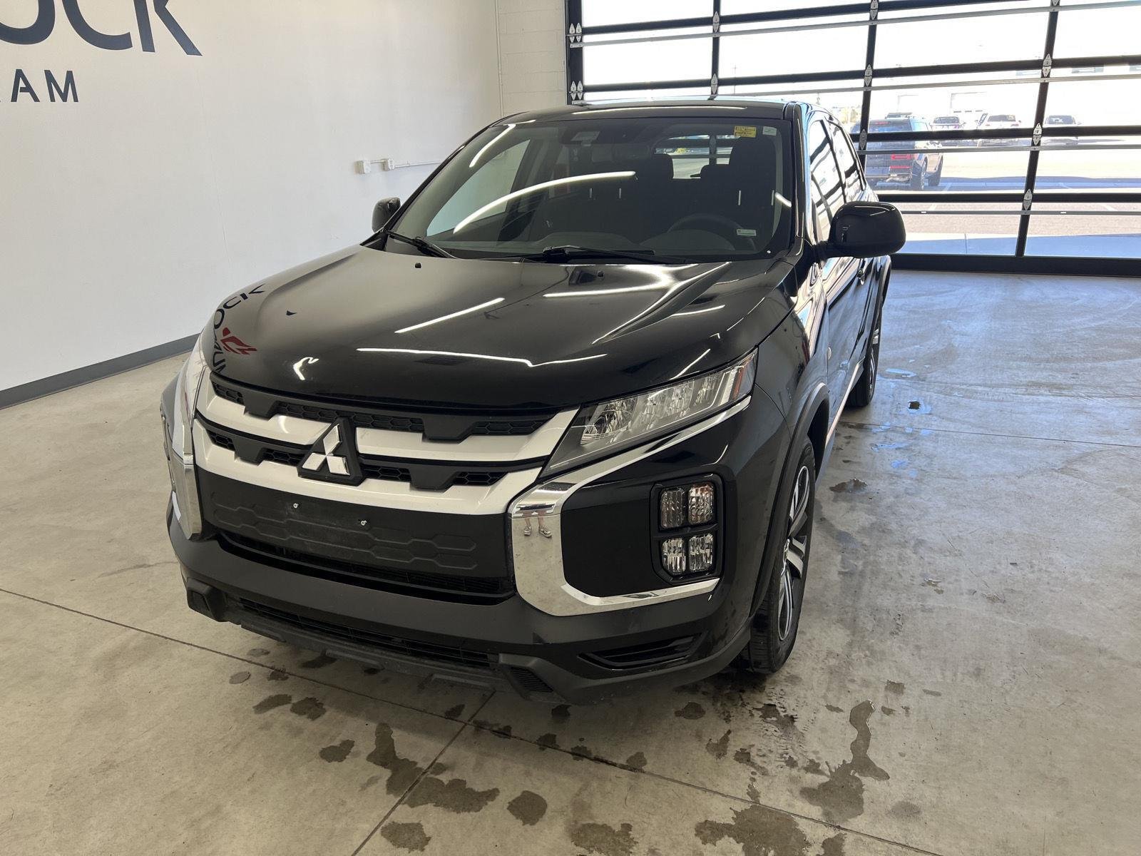 2025 Mitsubishi Outlander Sport ES - Photo 12