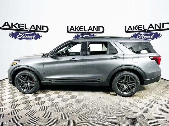 New 2026 Ford Explorer ST-Line
