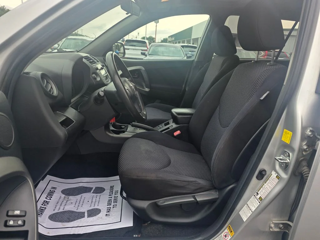 Used 2010 Classic Silver Metallic Toyota Sport image 9