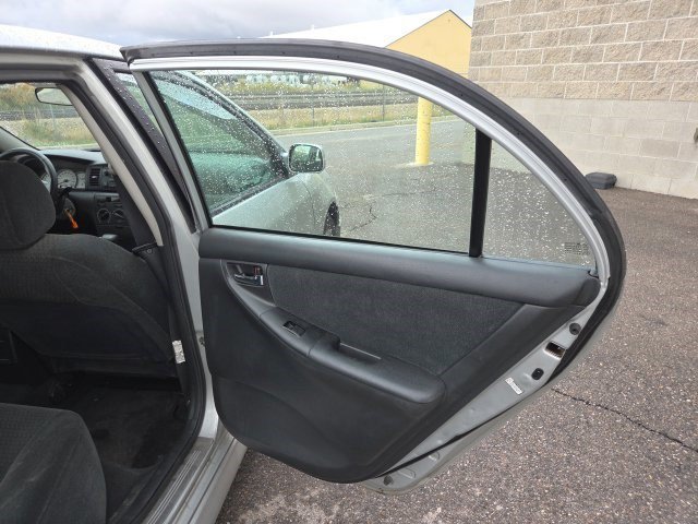 Used 2006 Silver Toyota CE image 17