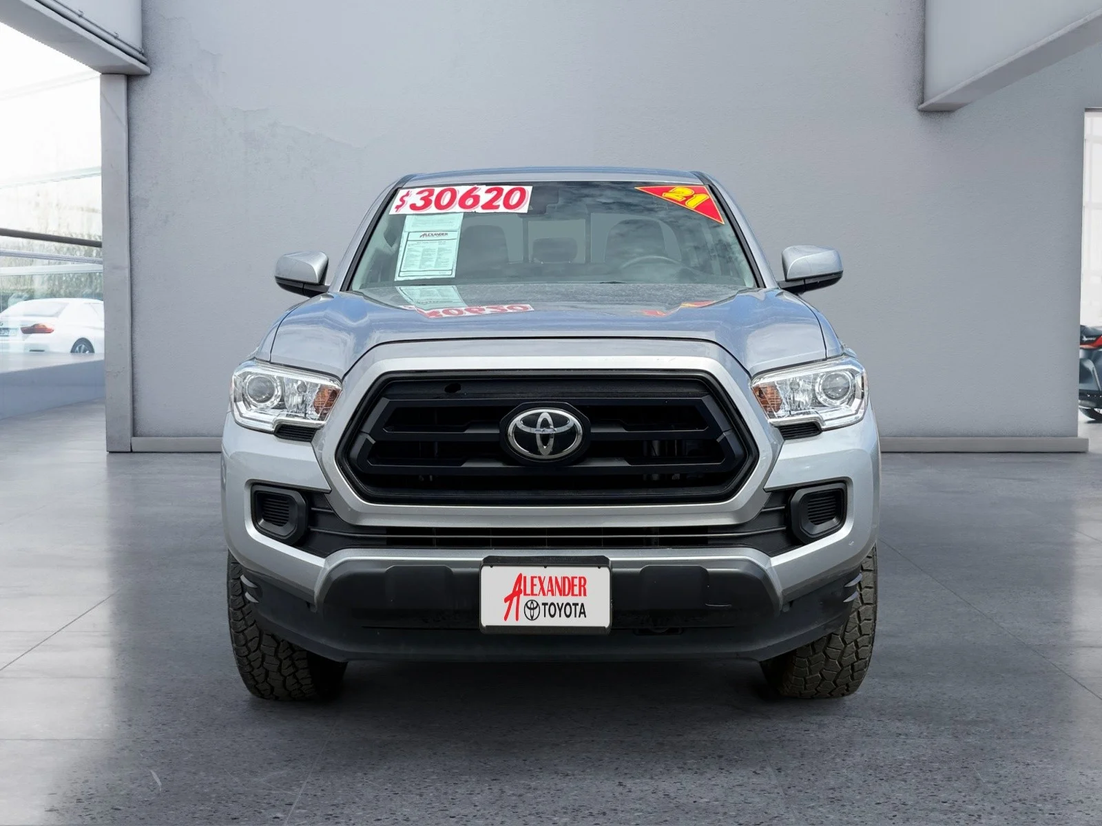 Used 2021 Silver Sky Metallic Toyota SR image 8