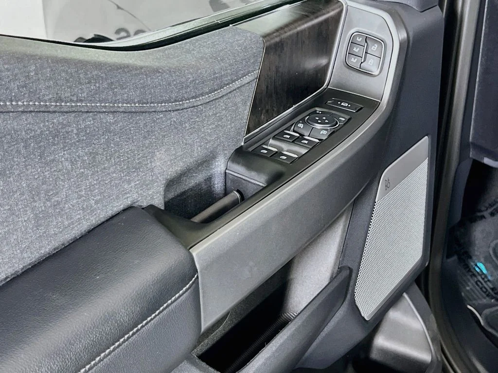 New 2026 Carbonized Gray Metallic Ford Lariat image 12