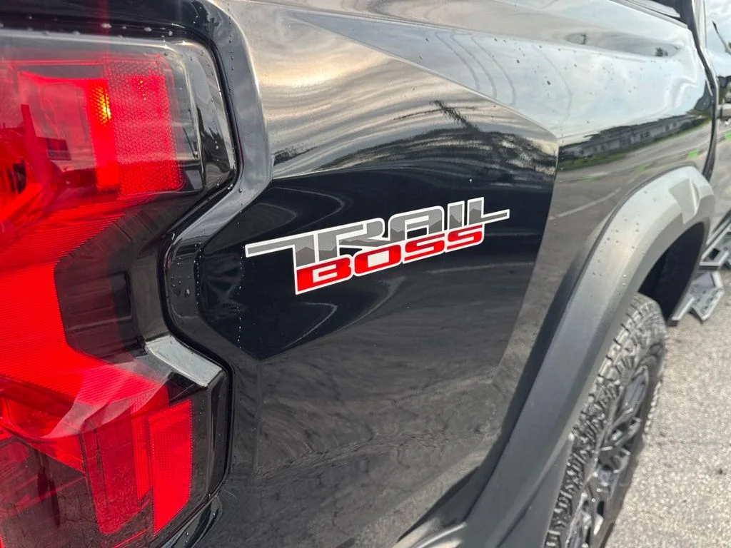 Used 2024 Black Chevrolet Trail Boss image 44