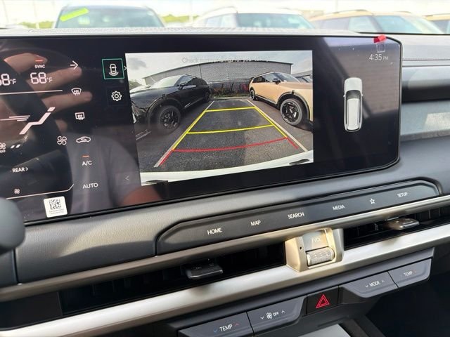 New 2027 Glacial White Pearl Kia S image 20