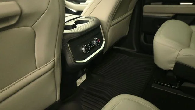 New 2027 Brown Ford Active image 12