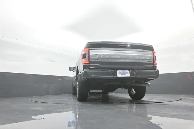 Used 2023 Gray Metallic Ford Platinum image 39