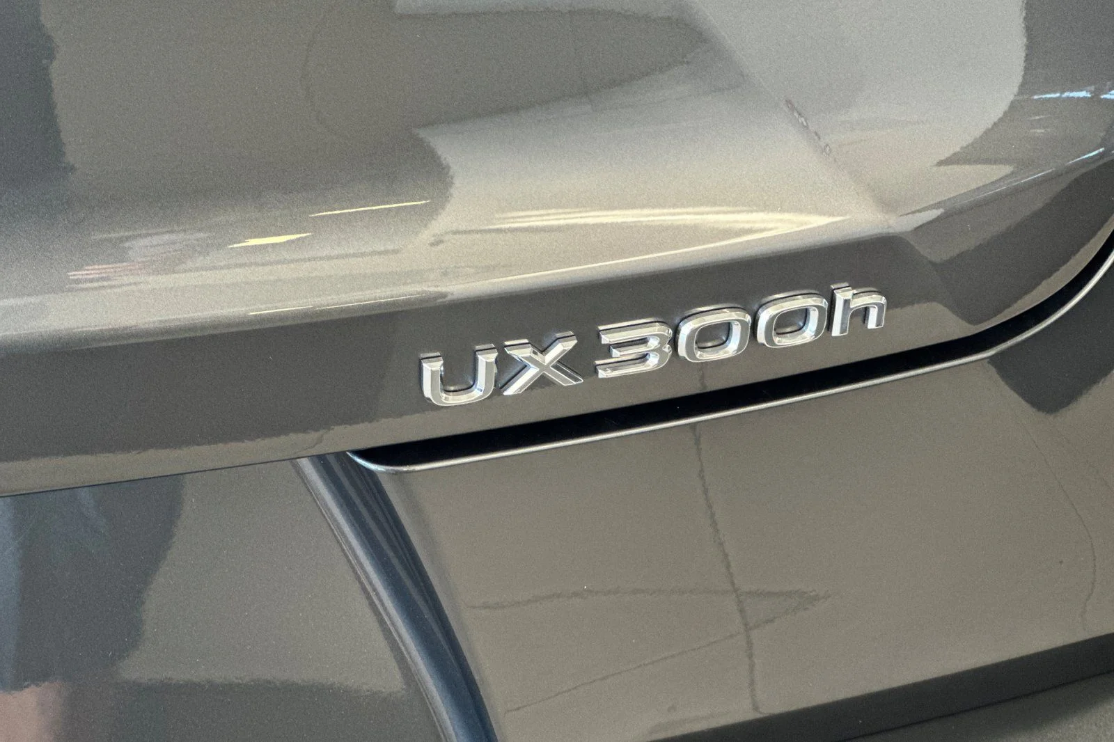 Used 2025 Gray Lexus 300h image 21