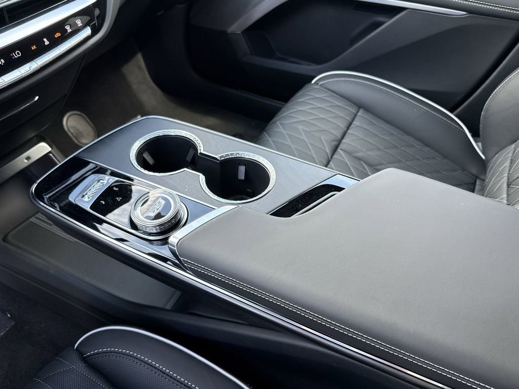 2026 Cadillac LYRIQ V Premium - Photo 21