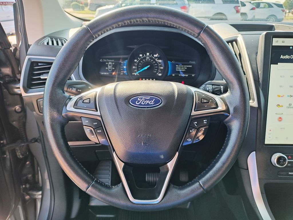 Used 2023 Gray Ford SEL image 17