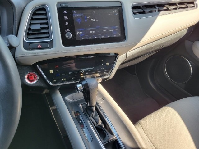 Used 2021 Lunar Silver Metallic Honda EX image 33