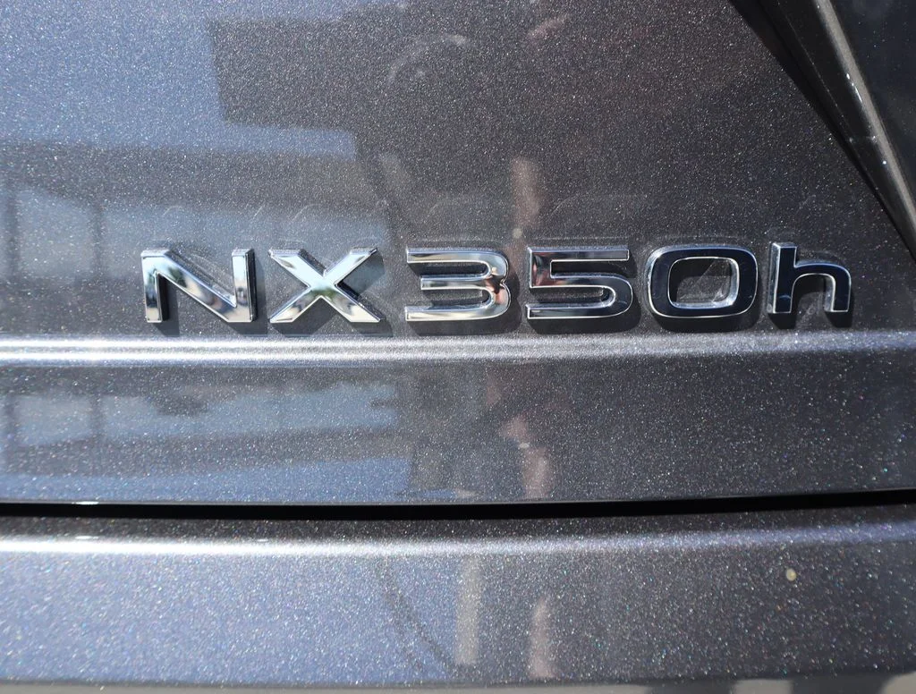 New 2026  Lexus 350h Premium image 17