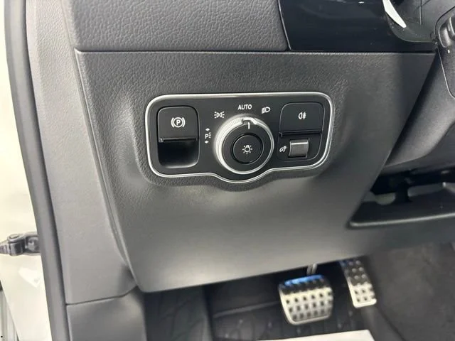New 2026 Polar White Mercedes-Benz GLA 250 image 60