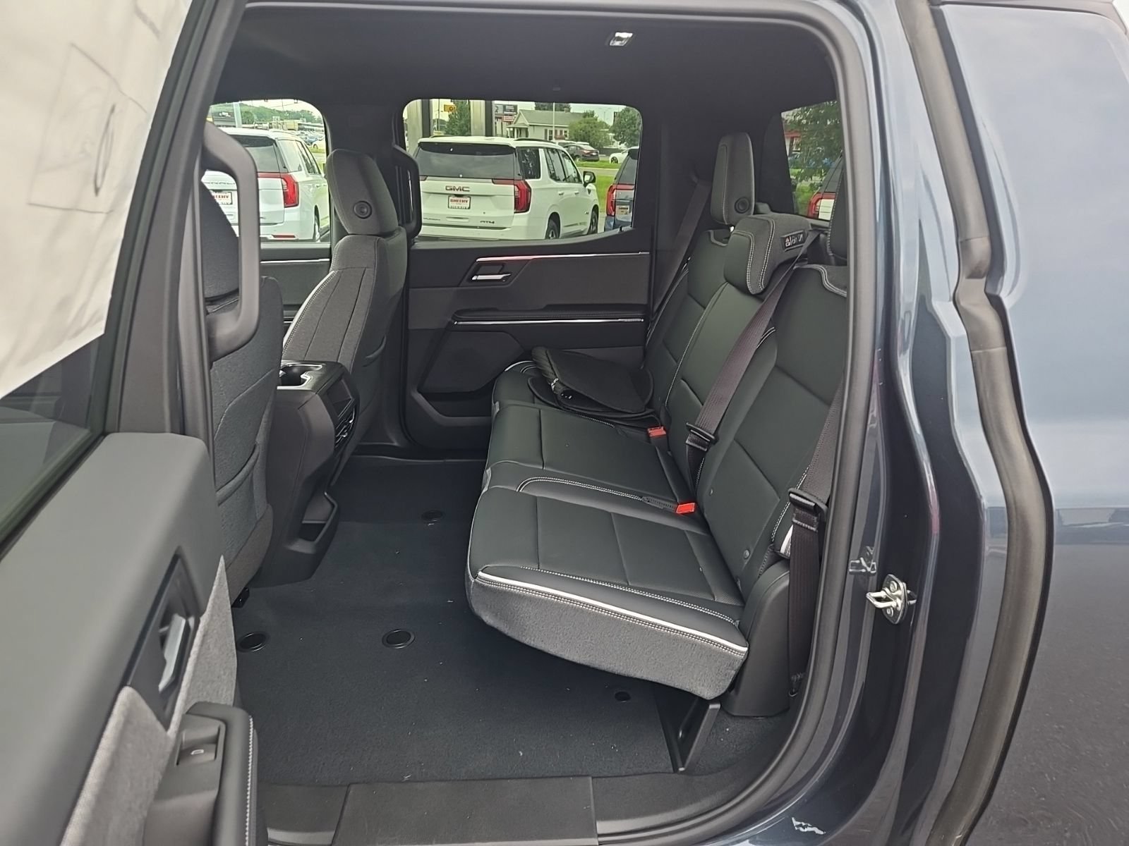 2026 GMC Sierra EV Elevation - Photo 21