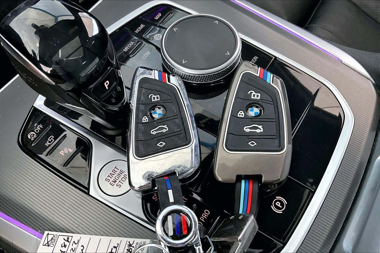 Used 2022 Alpine White BMW sDrive40i image 15