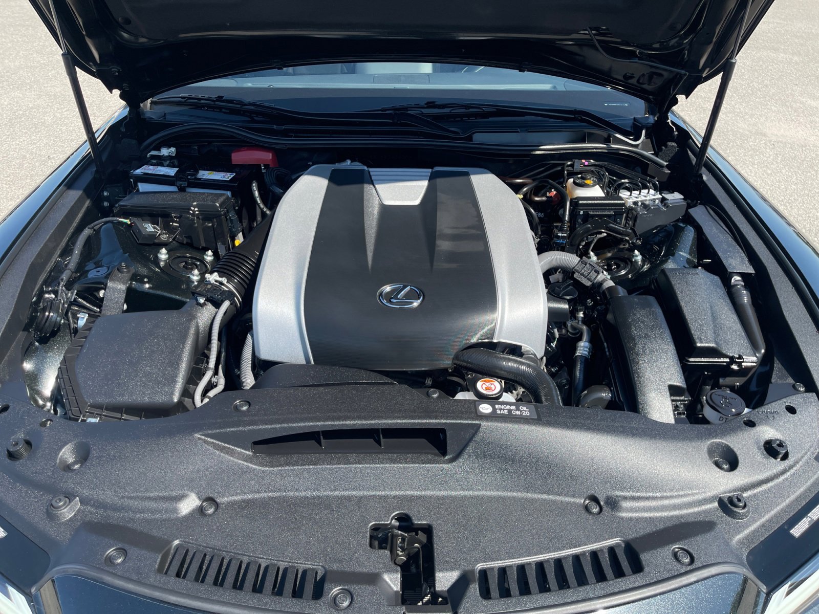 2025 Lexus IS 350 F SPORT - Photo 18