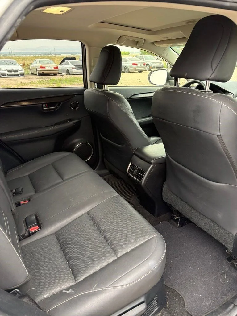 Used 2018 White Lexus 300 Base image 12