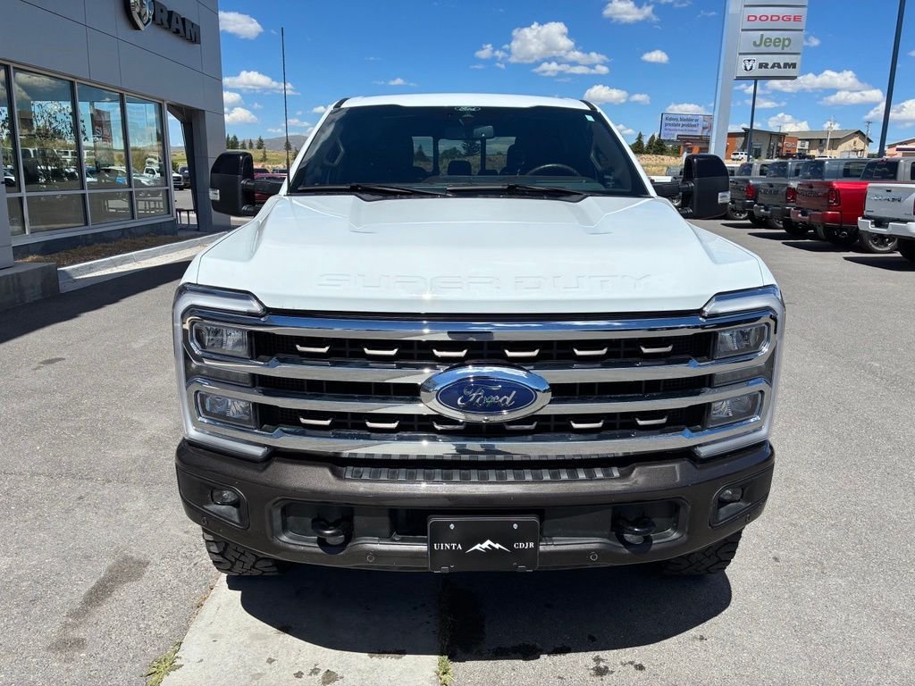 Used 2024  Ford King Ranch image 12