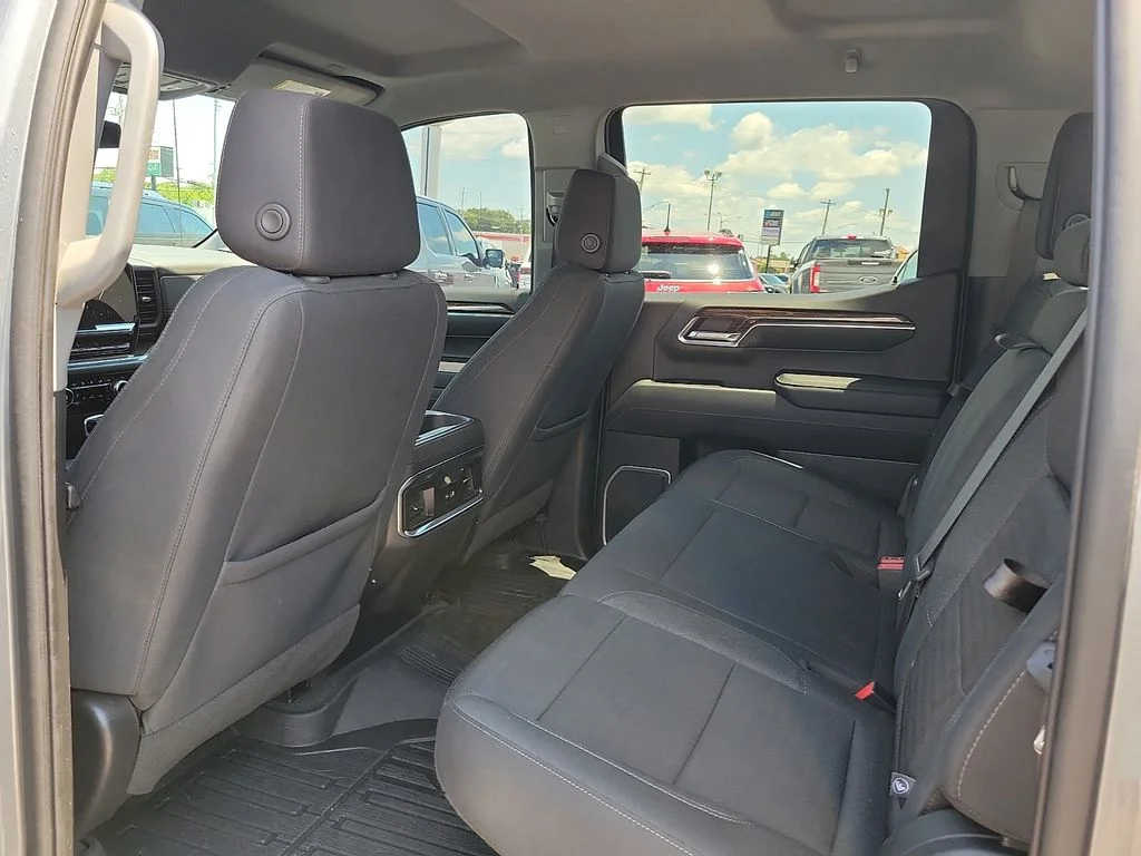 Used 2023 Sterling GMC Elevation image 9