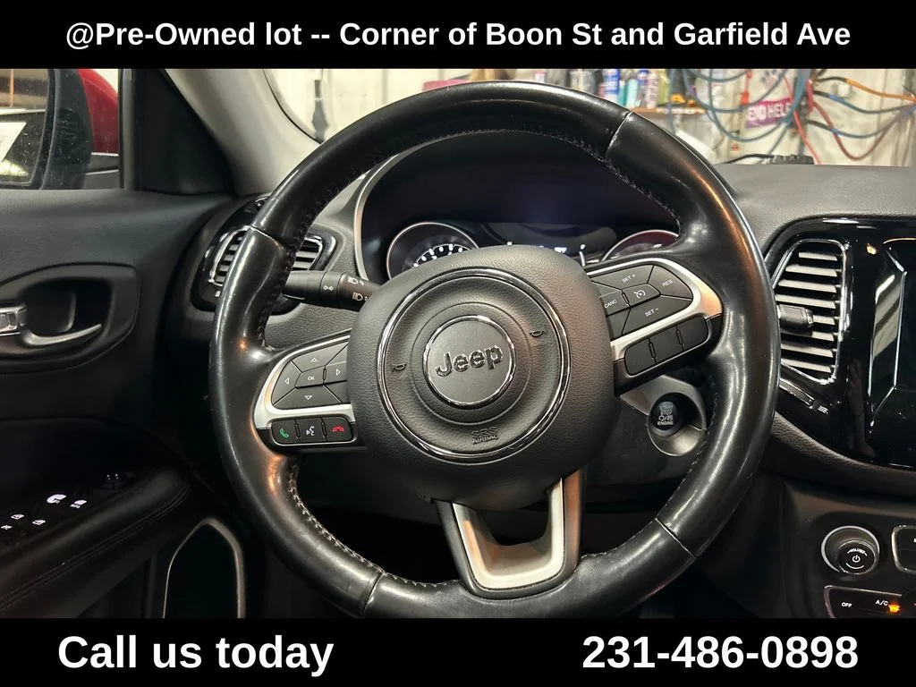 Used 2020 Red Jeep Latitude image 20